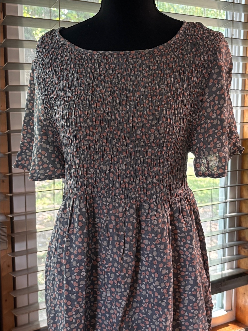 URBAN Romantics Smocked Tunic Top in Dusty Greyish Blue with Pink Floral